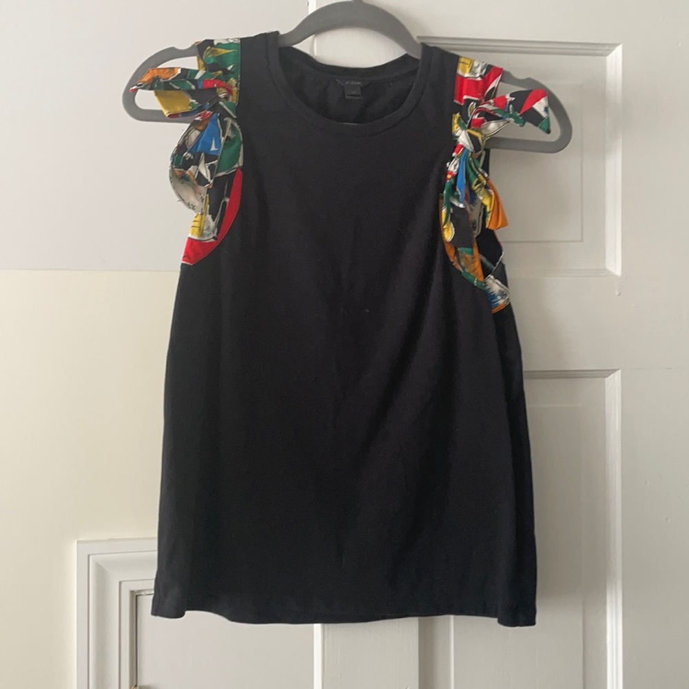 Jcrew black vaca tank with bows.
